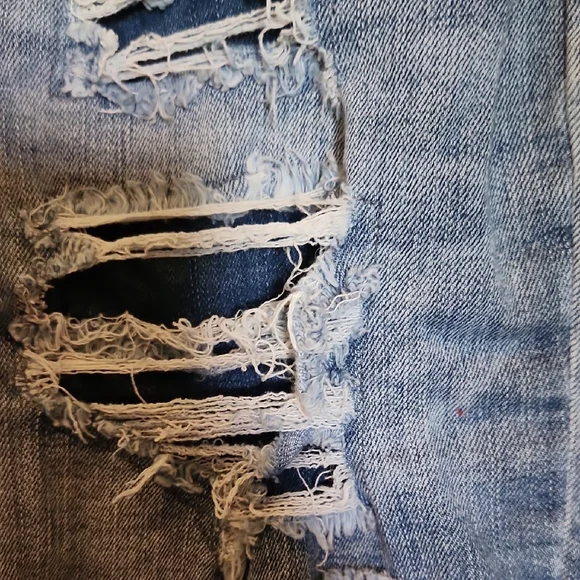Distressed Ripped Blue Denim Women's Judy Blue Comfy Stretchy Shorts Size 2XL - Picture 4 of 7
